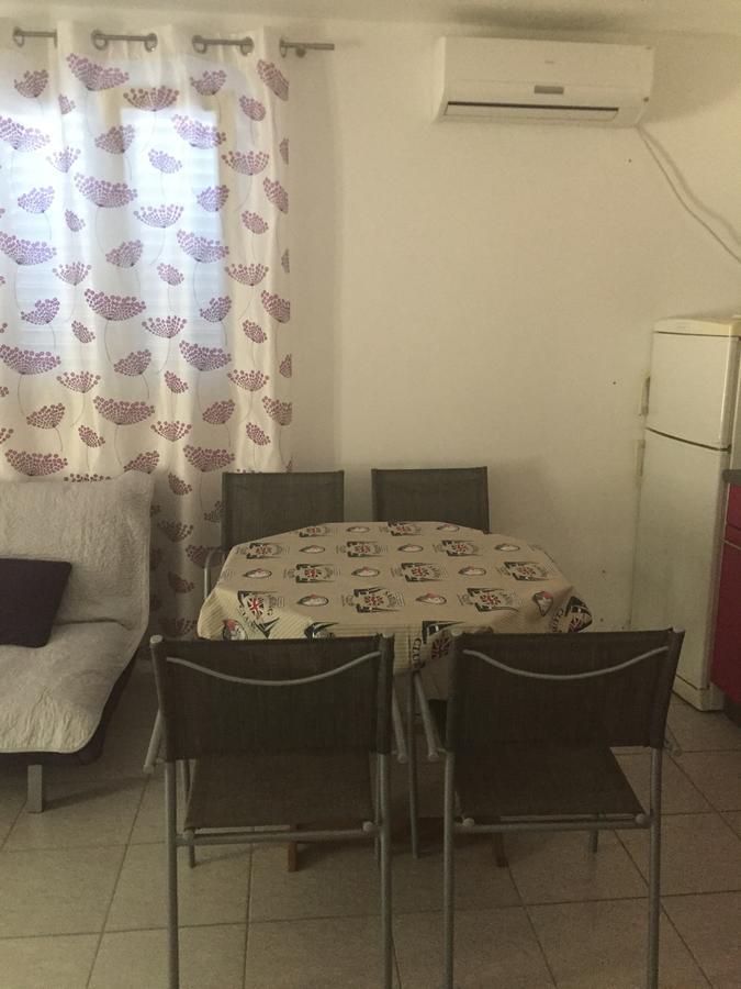 Emilija Apartments Privlaka Привлака Экстерьер фото